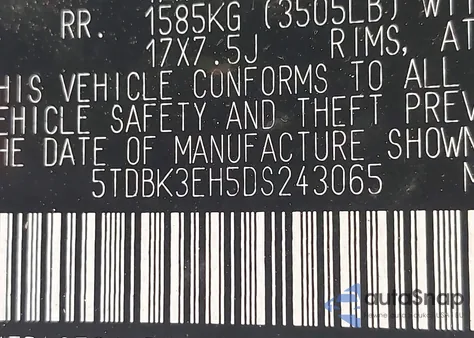 2013 Toyota Highlander Se V6 z USA, uszkodzony, nr VIN 5TDBK3EH5DS243065